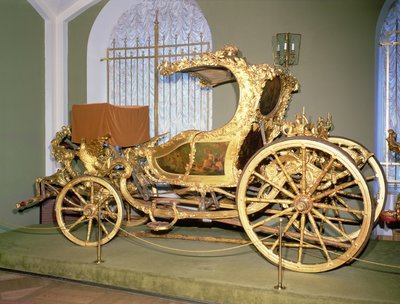 Gondelwagen der Kaiserin Katharina II., geschnitztes Holz, Vergoldung auf Gesso-Grund, bemalte Dekoration und Samtpolsterung, 1770er Jahre von English School